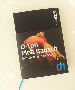 Buchcover O-Ton Pina Bausch  | EAN 9783038500216 | ISBN 3-03850-021-6 | ISBN 978-3-03850-021-6