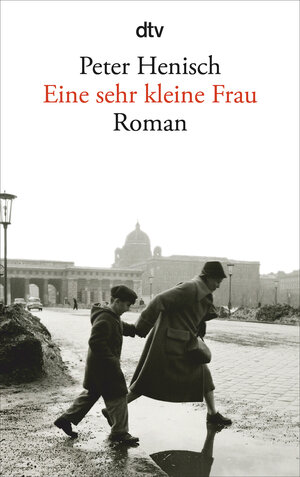 Buchcover Eine sehr kleine Frau | Peter Henisch | EAN 9783423138666 | ISBN 3-423-13866-1 | ISBN 978-3-423-13866-6