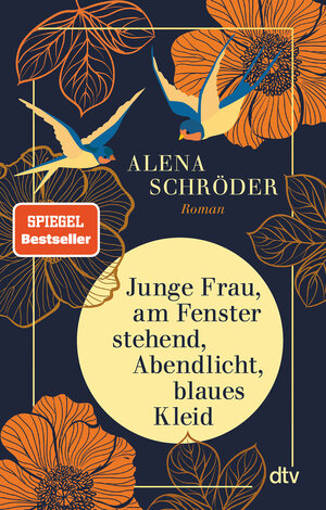 Buchcover Junge Frau, am Fenster stehend, Abendlicht, blaues Kleid | Alena Schröder | EAN 9783423220286 | ISBN 3-423-22028-7 | ISBN 978-3-423-22028-6