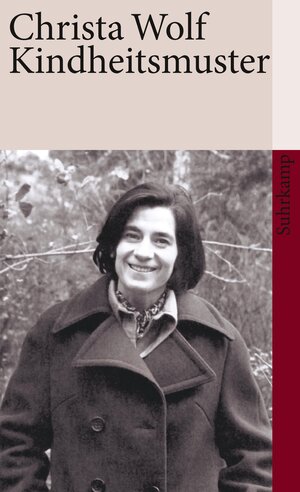 Buchcover Kindheitsmuster | Christa Wolf | EAN 9783518459157 | ISBN 3-518-45915-5 | ISBN 978-3-518-45915-7