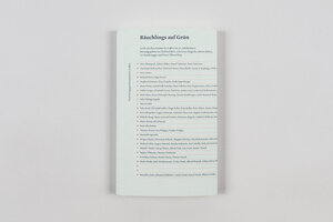 Buchcover Bäuchlings auf Grün  | EAN 9783729111097 | ISBN 3-7291-1109-4 | ISBN 978-3-7291-1109-7