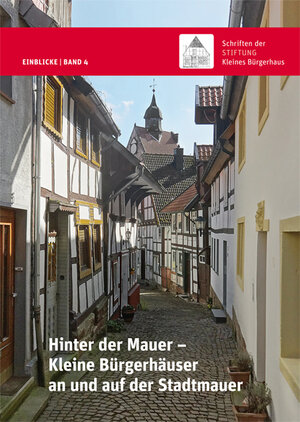 Buchcover Hinter der Mauer  | EAN 9783731903826 | ISBN 3-7319-0382-2 | ISBN 978-3-7319-0382-6