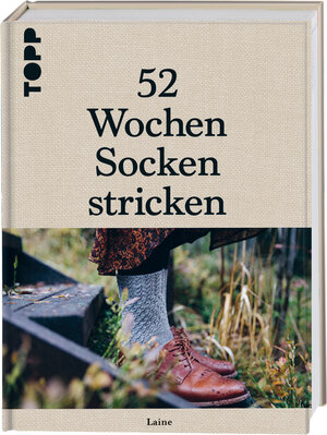 Buchcover 52 Wochen Socken stricken. Die schönsten Stricksocken internationaler Designerinnen des Laine Magazines | EAN 9783772448713 | ISBN 3-7724-4871-2 | ISBN 978-3-7724-4871-3