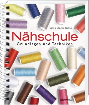 Buchcover Nähschule | Silvia von Rudzinski | EAN 9783809431862 | ISBN 3-8094-3186-9 | ISBN 978-3-8094-3186-2