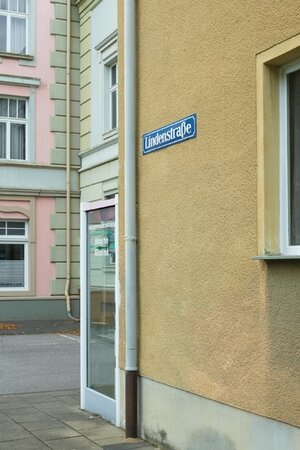 Buchcover Lindenstraße Index | Volker Renner | EAN 9783864852305 | ISBN 3-86485-230-7 | ISBN 978-3-86485-230-5