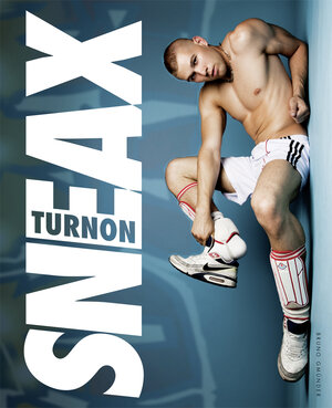 Buchcover TurnOn: Sneax | Artists Various | EAN 9783867876360 | ISBN 3-86787-636-3 | ISBN 978-3-86787-636-0