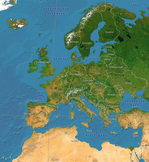 Buchcover GLOW IN THE DARK Satellitenbild Europakarte  | EAN 9783902834195 | ISBN 3-902834-19-6 | ISBN 978-3-902834-19-5