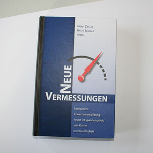Buchcover Neue Vermessungen  | EAN 9783981495270 | ISBN 3-9814952-7-6 | ISBN 978-3-9814952-7-0