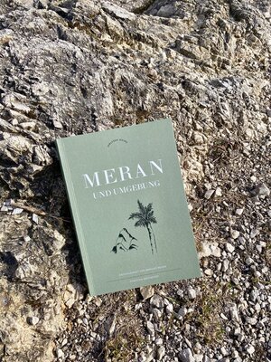 Buchcover Holyday Guide – Meran und Umgebung | Christina Berlinghof | EAN 9783982388724 | ISBN 3-9823887-2-4 | ISBN 978-3-9823887-2-4