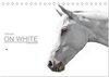Buchcover Pferde ON WHITE (Tischkalender 2024 DIN A5 quer), CALVENDO Monatskalender
