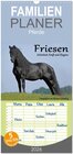 Buchcover Familienplaner 2026 - Friesen - Schönheit, Kraft und Eleganz mit 5 Spalten (Wandkalender, 21 x 45 cm) CALVENDO