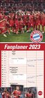 Buchcover FC Bayern München Fanplaner. Wandkalender für Fans von Bayern München. Partnerplaner 2023 mit drei Spalten. Wandkalender