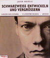 Buchcover Schwarzweiss entwickeln und vergrössern