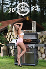 Buchcover BBQ-Chicks erotischer Grillkalender 2023 - Barbecue calender - Küchenkalender