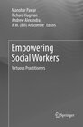 Buchcover Empowering Social Workers
